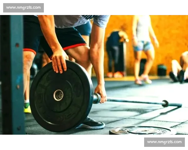 爆发力量在运动训练中的核心作用与提升策略探讨